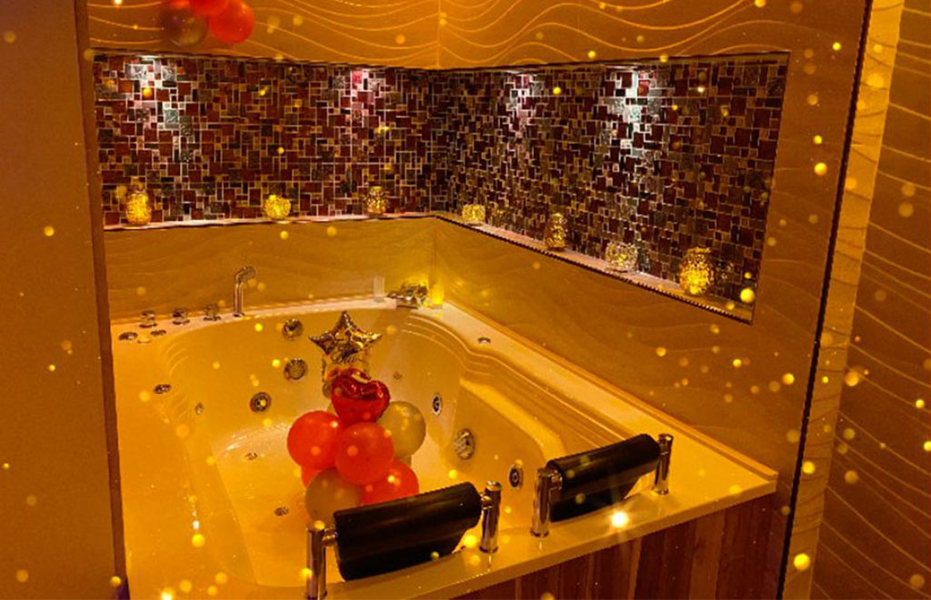 Jacuzzi